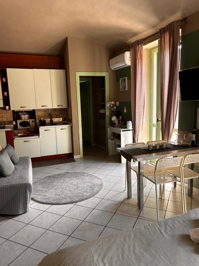 Apartmán Bon Bon Del Corso Con Terrazzo E Aria Condizionata Asti Exteriér fotografie